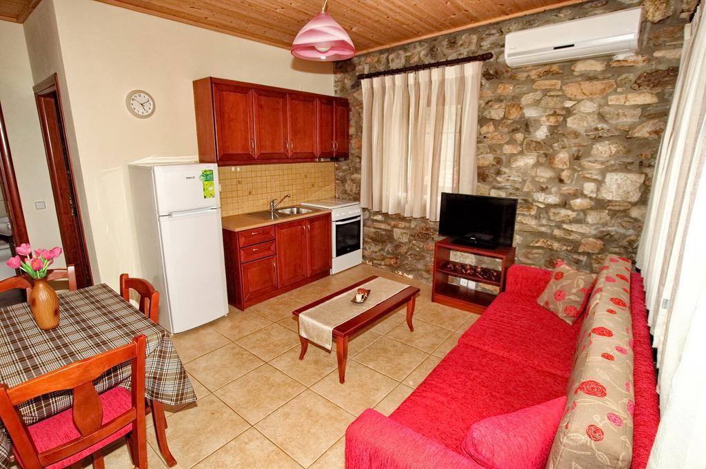 Traditional Apartments Tsikrikonis Mirtofiton 외부 사진